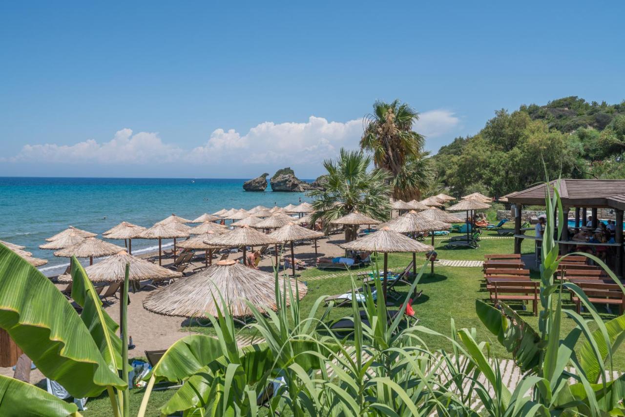 Porto Zorro Beach Hotel Xirokástellon Dış mekan fotoğraf